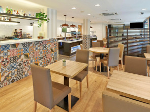 NH Barcelona Les Corts