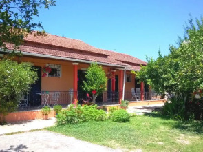KIKI House