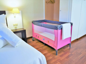 Hotel Port Feria Valencia