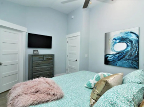 Beacon Quarters by KEES Vacations