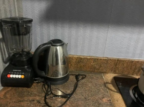 Big Studio Unit in Lekki phase 1 - Kitchen, Washer, 24-7 light, WiFi & Netflix