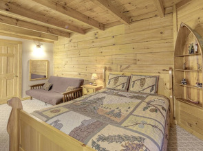 Creekside by Eagles Ridge Resort