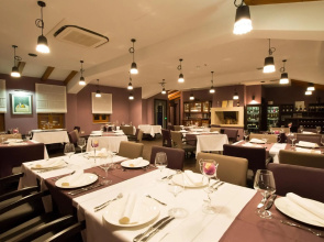 Vela Vrata Hotel