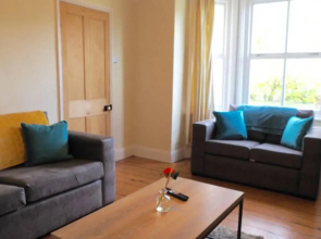 Self contained stylish city home