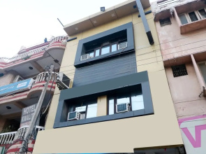 Oyo 41555 Grt Inn