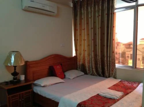 Queen Hotel Hoang Gia