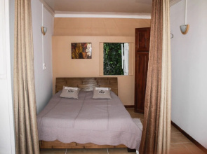 Studio in Cilaos, With Enclosed Garden - 42 km From the Beach