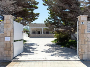Villa fronte spiaggia con 3 camere e 2 bagni m730