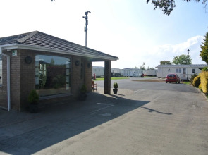 Royal Oak Caravan Park