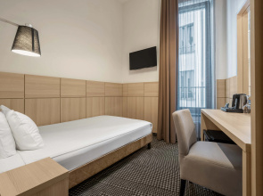 Отель Wellton Centrum Hotel & Spa
