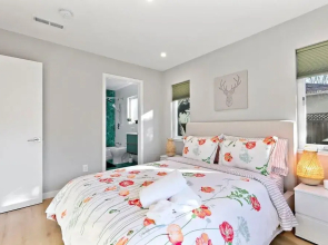 @ Marbella Lane - SJ Designer Home 3BR Ldry+p