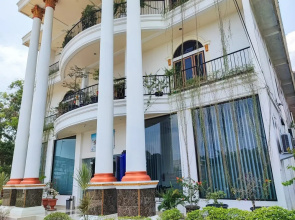 RedDoorz Plus Syariah near Simpang Rimbo Jambi 2