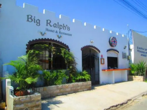 Big Ralph's Hostal & Restaurant