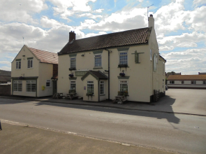 The River Don Tavern and Lodge