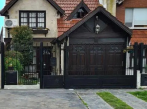 Daireaux House