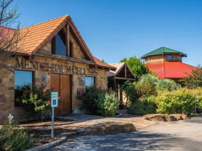 Peach Cabin