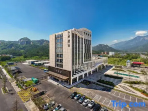 JI Hotel (Lushan Xiufeng Scenic Area Tongluowan Plaza Branch)