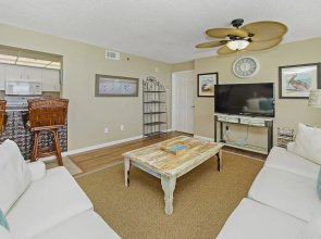 Long Beach I -1004 - 1445041