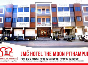 Jmc Hotel The Moon