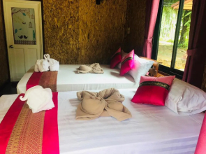 Khao Sok Blue Mountain