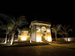Billionaire Beachfront Apartments