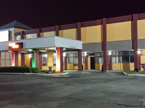 Super 8 by Wyndham Goldsboro
