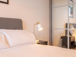 Chic Interior Designed Apartment -NEC/BHX/Solihull