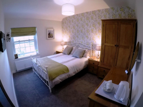 The Vine B & B
