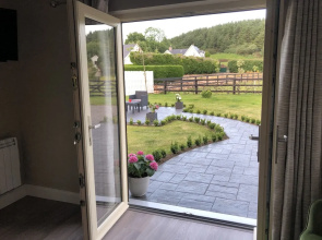 The Lodge - Rural Tipperary Bordering Kilkenny