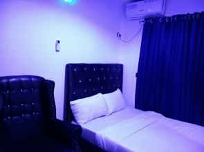 SMD Hotel and Suites