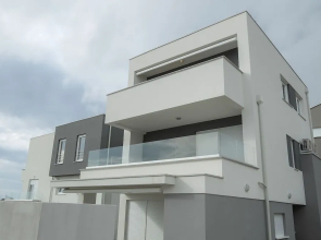 Apartments Tomana
