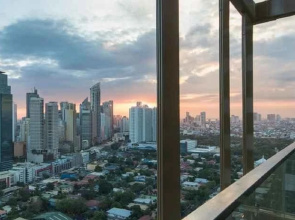 5-Star Mystery Hotel In Makati