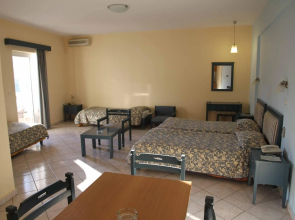 Astron Hotel