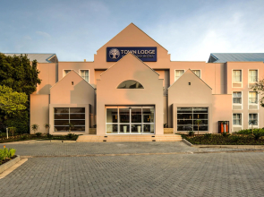 Town Lodge Waterfall, Midrand