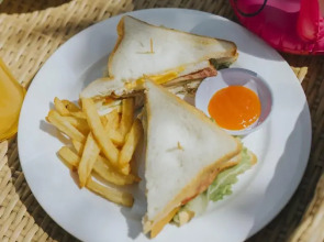 Alam Bidadari Seminyak Villas