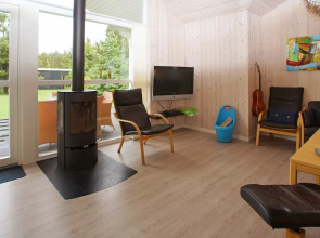 Cosy Holiday Home in Jutland, Midtjylland With Terrace