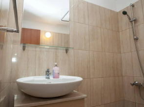 Alecos Hotel Apartments