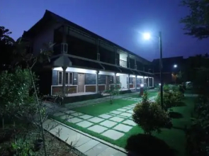 Green Planet Hotel