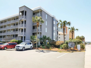 9580 Shore Drive Condo Unit 107