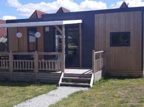 Chalet in Friesland Near Alde Feanen Park