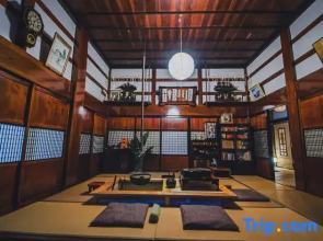 Sado Island 120-Year-Old Kominka – Private Villa with Irori, Hinoki Bath & Kura Sauna