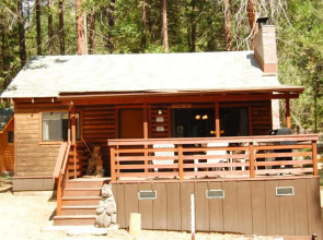 35 Cubby'S Den