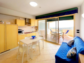Verde blu 714 studio with terrace overlooking the sea and pool-VERDE BLU 714