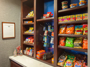 Hampton Inn & Suites Merced