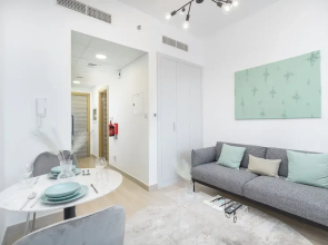 Perfect Studio That Sleeps 2 in JVC