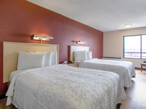 Red Roof Inn PLUS+ Miami Airport