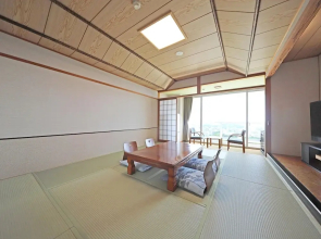 Nanki Shirahama Wan Wan Paradise Hotel