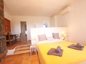 1100 Marbella Beachfront First Line