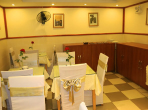 A25 Hotel - 28 Tran Quy Cap