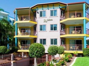 La Mer Beachfront Luxury Apartment